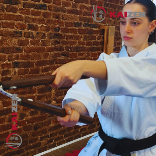 Nunchaku Octogonal de madera union con soga