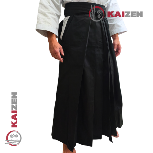 2-4a762530da644ba9bf17730808515536-1024-1024.png Hakama - Color Negro